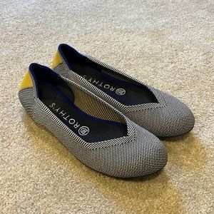 Rothy’s round toed flats size 7.5